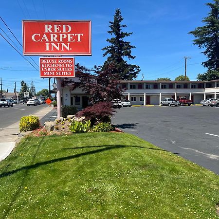 Red Carpet Inn מדפורד מראה חיצוני תמונה